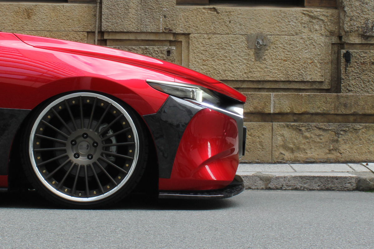 MAZDA3 フロントパネル（左右）
